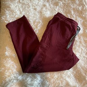 Burgundy figs pants